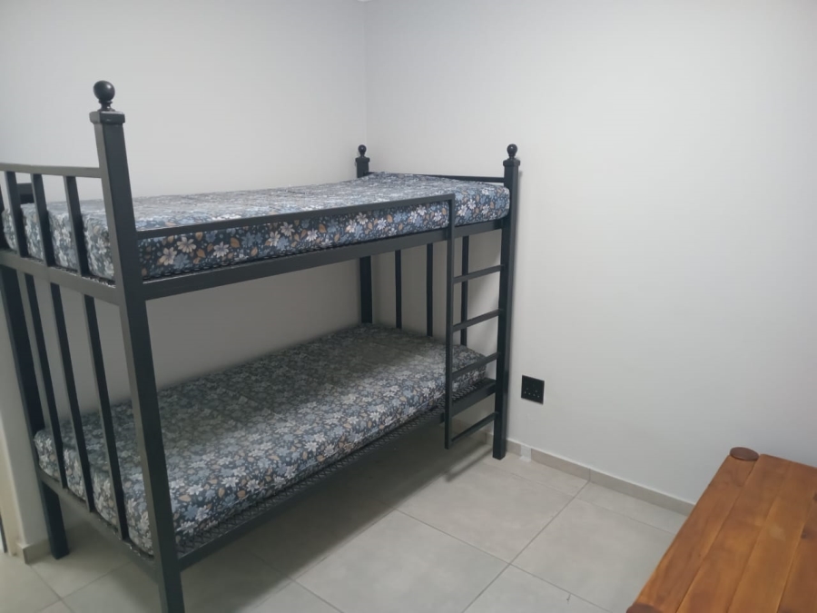 To Let 2 Bedroom Property for Rent in George South Western Cape